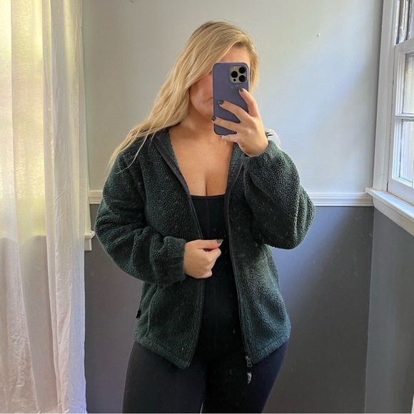 Woolrich Jackets & Blazers - 𝅺Woolrich Fuzzy Full Zip Teal Jacket Small